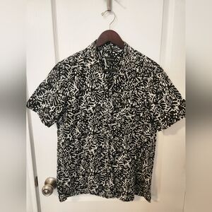 THREE Men's Club Monaco Short Sleeve Button Up Shirts Size Small